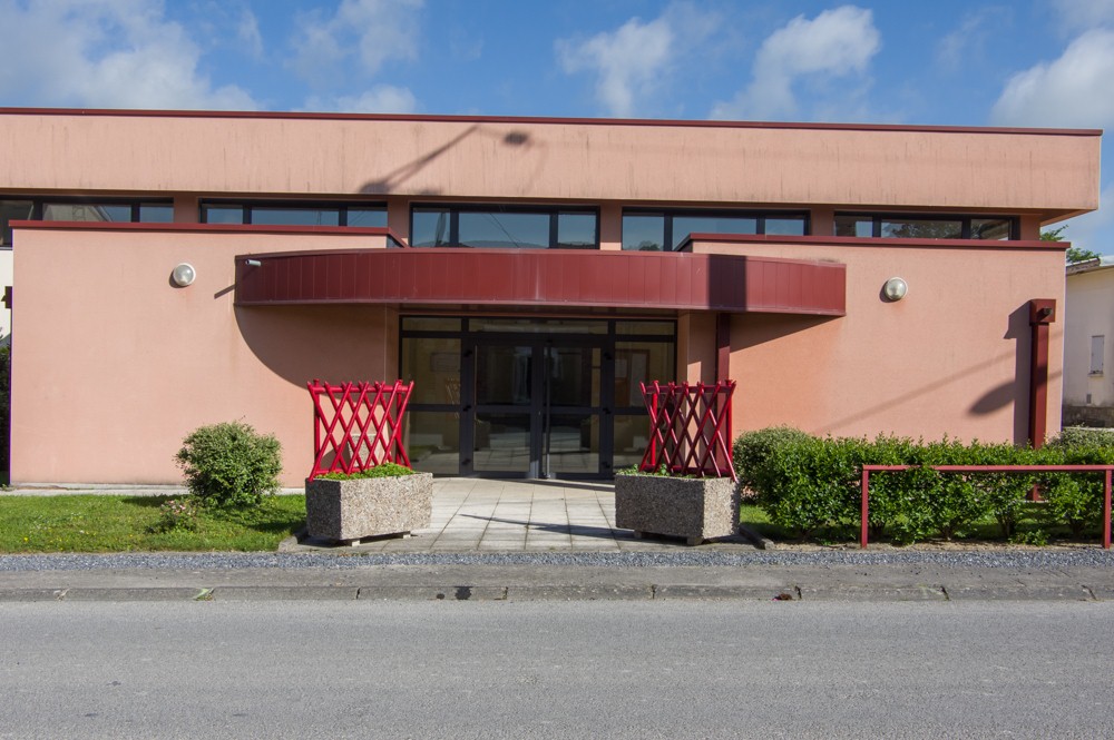 Entrée de la salle des fêtes